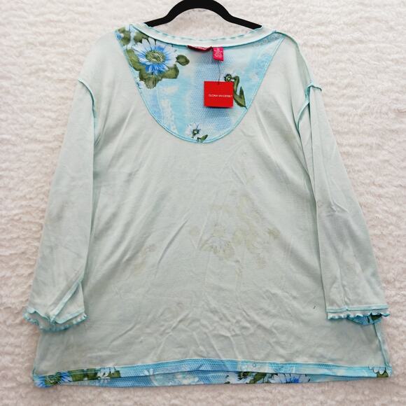 T-Shirt Size 2X Powder Blue Gerbera Daisy Paisley Bloomcore Whimsycore Couquette - Picture 13 of 16
